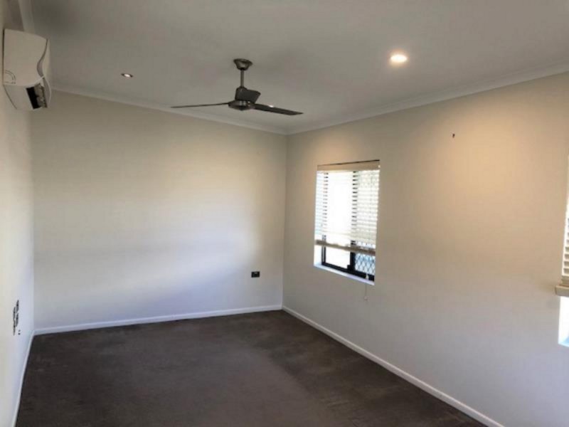 16 Thompson Street, Park Avenue QLD 4701